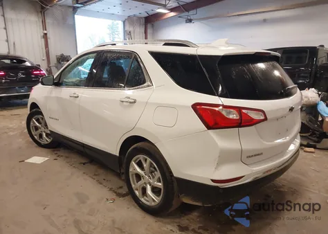 2018 Chevrolet Equinox Premier z USA, uszkodzony, nr VIN 3GNAXMEV9JL412327